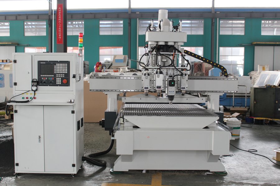 CNC nesting centers